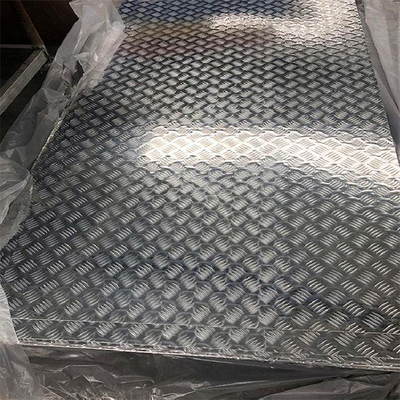 Chequeredアルミ合金のGIが亜鉛薄板金をめっきする55%は6mに電流を通した
