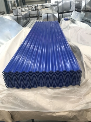 電流を通された色の上塗を施してある版シートは275g/㎡に屋根を付ける鋼鉄GIの鉄を波形を付けた