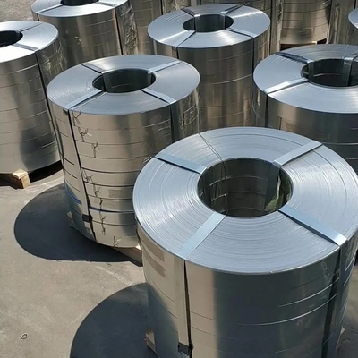 SGCC S220GD S250GD S280GD ガルバナライズされた金属ストライプ ASTM AISI 正規スパンコール耐久性
